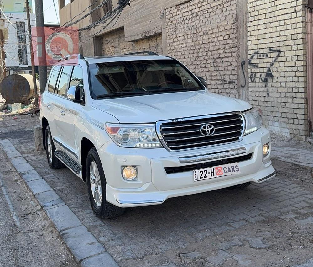 تويوتا لاندكروزر